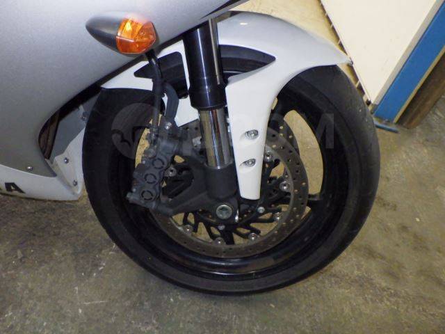 Yamaha YZF-R1. 1 000. ., , ,   