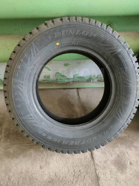 Dunlop Grandtrek Ice 02, 205/70 R15 100T, 15", 1 шт, в наличии, 205 мм ...