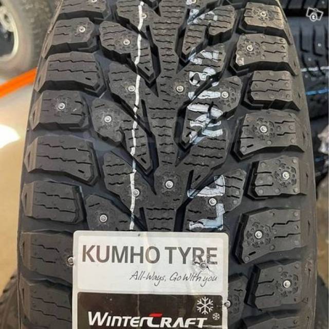 Kumho WinterCraft Ice WI32, 215/55 R17 98T, 17", 1 шт, 215 мм, 55 % ...