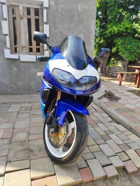 Suzuki TL1000R. 1 000. ., ,  ,   