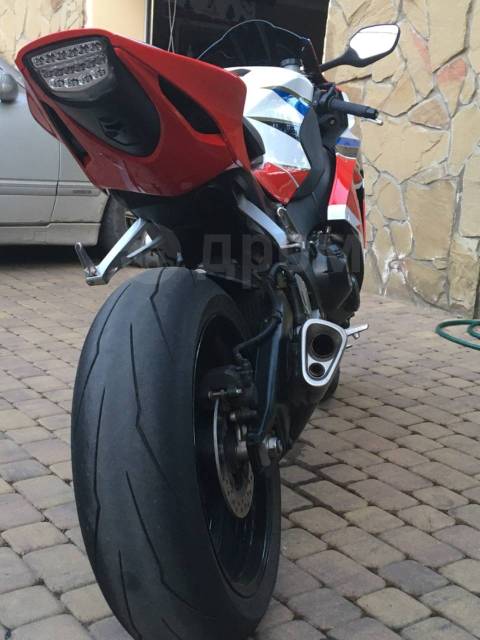 Honda CBR 1000RR Fireblade. 1 000. ., , ,   