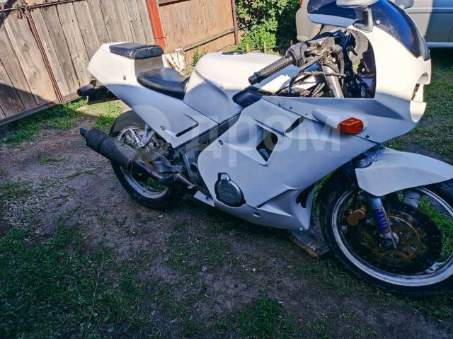 Yamaha FZR 250. 249. ., , ,   