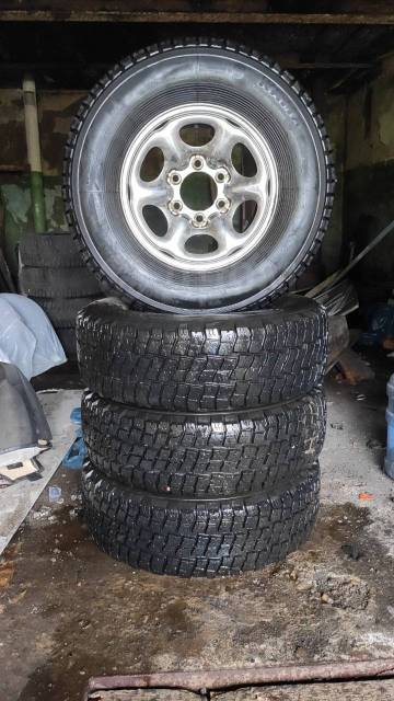 Кама И-520 Пилигрим, 15", 1 шт, 235 мм, 75 %, радиальный, 235/75 R15 ...