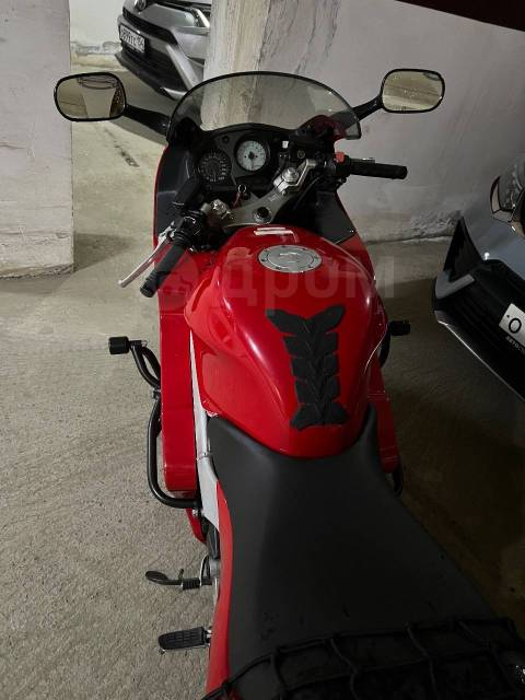 Honda VFR 800F. 800. ., , ,   