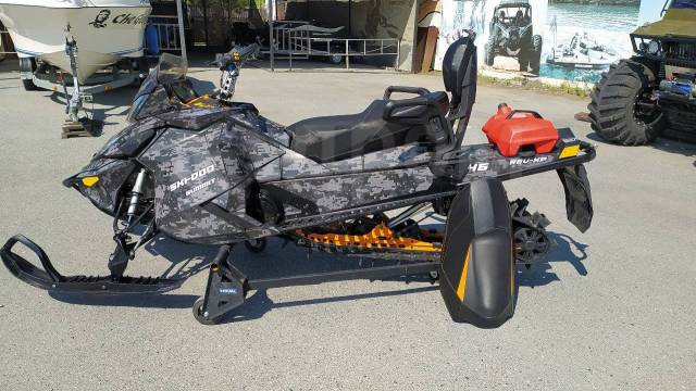 BRP Ski-Doo Summit. ,  ,   