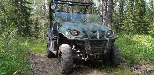 Yamaha Rhino 660. ,  \,   