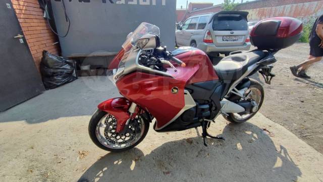 Honda VFR 1200F. 1 237. ., , ,   