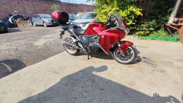 Honda VFR 1200F. 1 237. ., , ,   