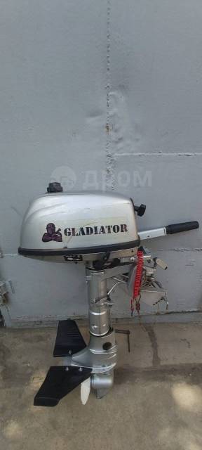 Gladiator. 5,00.., 2-, ,  S (381 ), 2013  