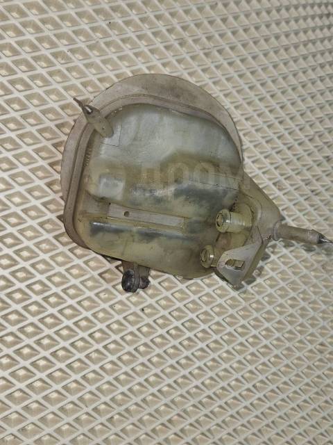    Audi A4 B5 (1999-2001), Audi A6 C5 2001-2004 4B0611301e  