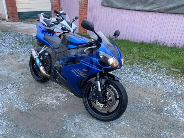 Yamaha YZF-R1. 1 000. ., , ,   