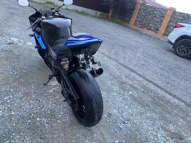 Yamaha YZF-R1. 1 000. ., , ,   