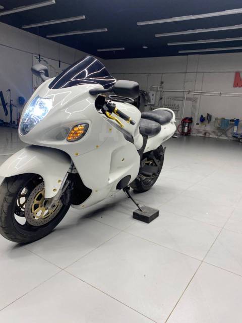 Suzuki GSX 1300R Hayabusa. 1 300. ., , ,   