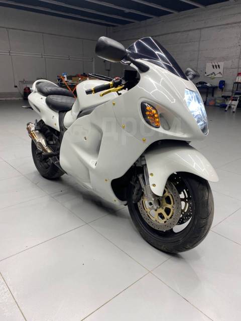 Suzuki GSX 1300R Hayabusa. 1 300. ., , ,   