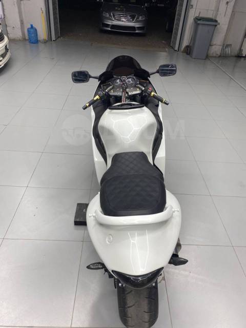 Suzuki GSX 1300R Hayabusa. 1 300. ., , ,   