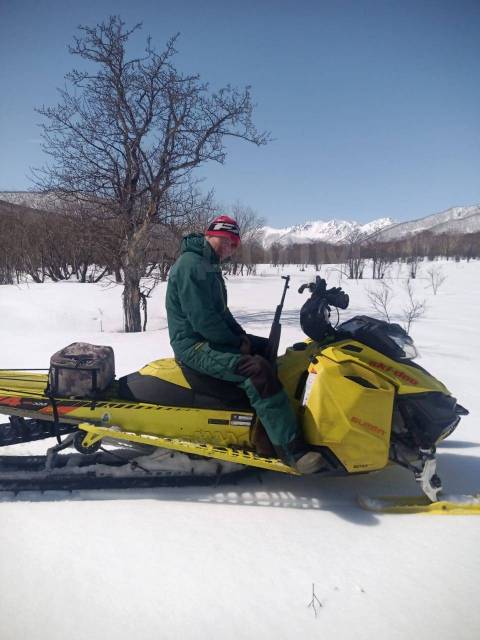 BRP Ski-Doo Summit. ,   