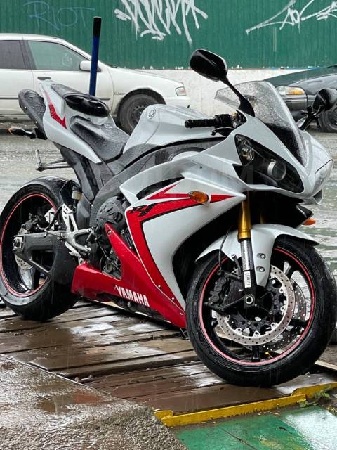 Yamaha YZF-R1. 1 000. ., , ,   