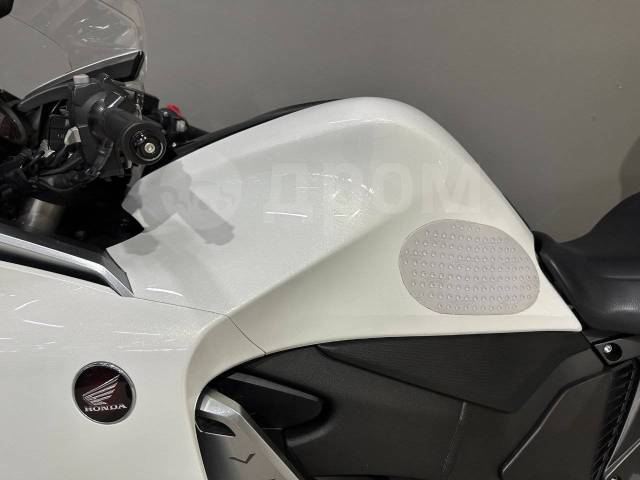 Honda VFR 1200FD. 1 200. ., , ,   