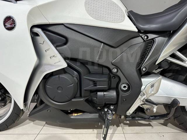 Honda VFR 1200FD. 1 200. ., , ,   