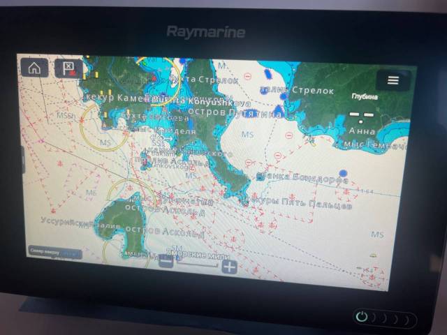  Raymarine Axiom 9 RV    RV100 