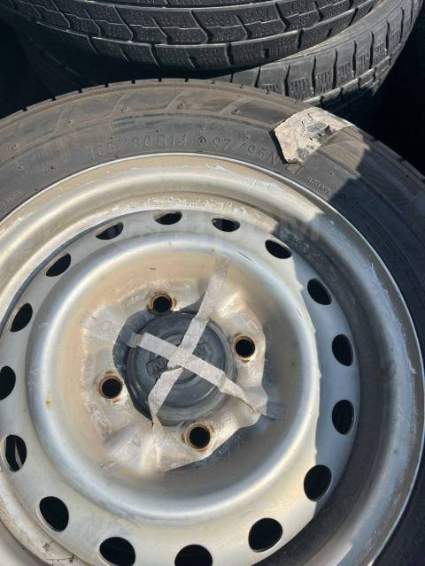 Продам колеса Yokohama 165/80 R14, 14", 1 шт, 165 мм, 80 %, радиальный ...