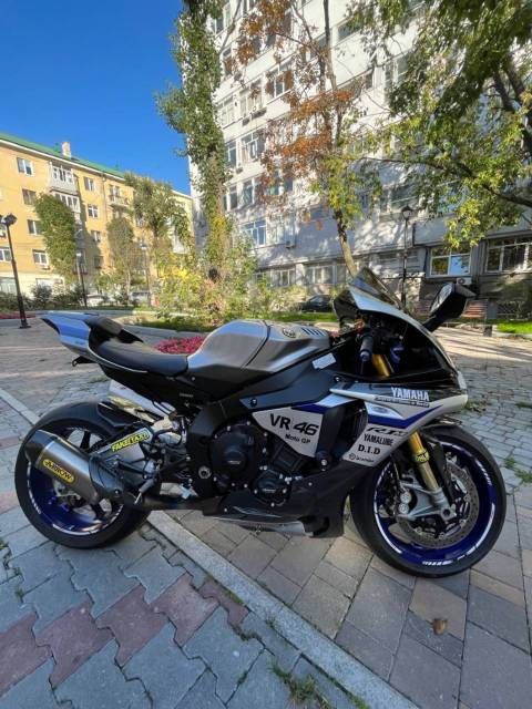 Yamaha YZF-R1M. 1 000. ., , ,   