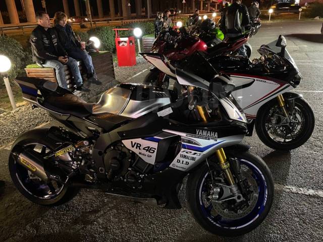 Yamaha YZF-R1M. 1 000. ., , ,   