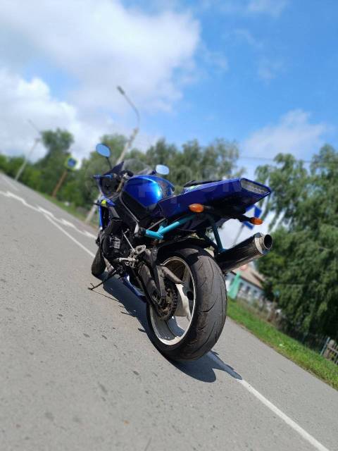 Yamaha R1. 1 000. ., , ,   