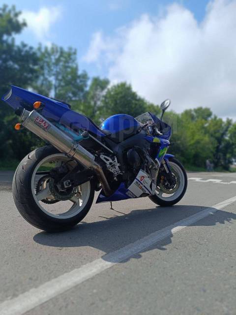 Yamaha R1. 1 000. ., , ,   