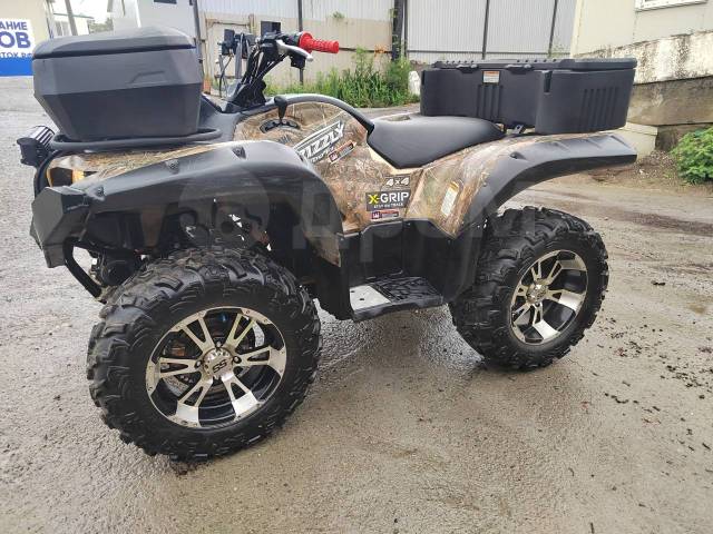 Yamaha Grizzly 700. ,  \,   