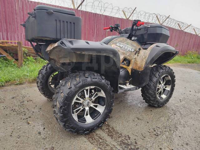 Yamaha Grizzly 700. ,  \,   