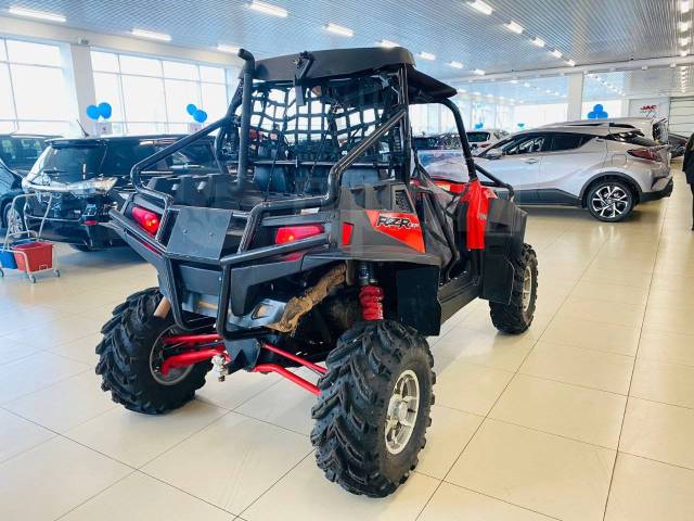 Polaris Ranger RZR XP 900. ,  \,   