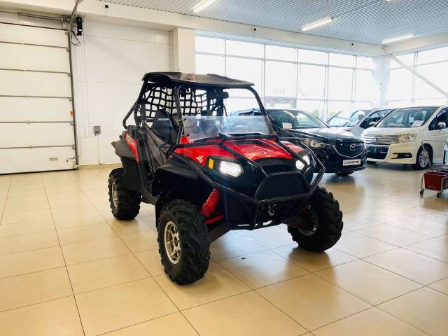 Polaris Ranger RZR XP 900. ,  \,   