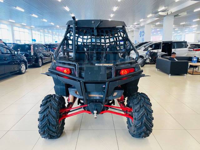 Polaris Ranger RZR XP 900. ,  \,   