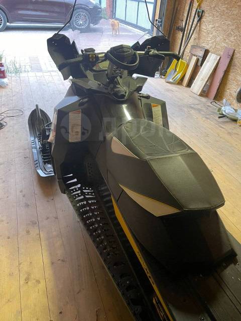 BRP Ski-Doo Renegade. ,  ,   