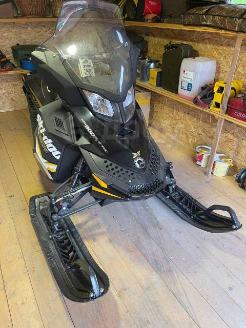 BRP Ski-Doo Renegade. ,  ,   