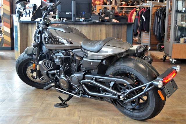 Harley-Davidson Sportster. 1 250. ., , ,   