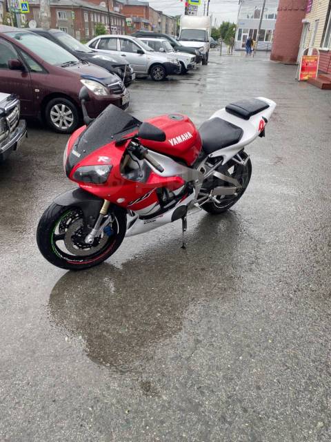 Yamaha R1. 1 000. ., , ,   