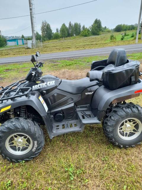 Arctic Cat 650 H1. ,  \,   