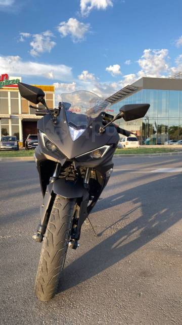 Yamaha YZF-R3. ,   