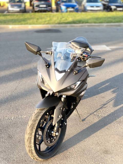 Yamaha YZF-R3. ,   