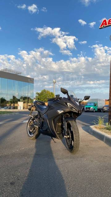 Yamaha YZF-R3. ,   