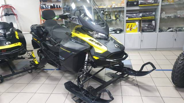 BRP Ski-Doo Expedition LE. ,  ,   