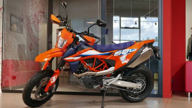 KTM 690 SMC-R. 690. ., , ,   