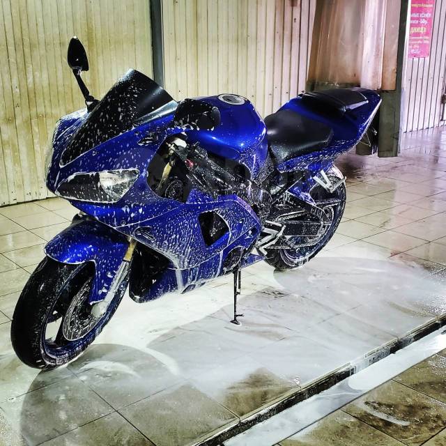 Yamaha R1. 1 000. ., , ,   