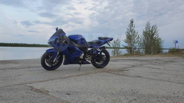 Yamaha R1. 1 000. ., , ,   