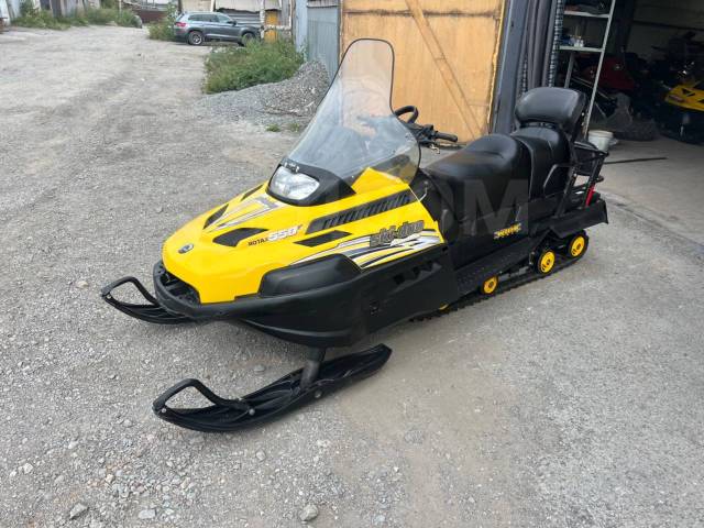 BRP Ski-Doo Skandic. ,  ,   