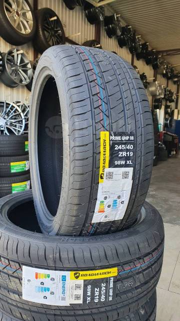 Roadmarch Prime UHP 08, 245/40 R19