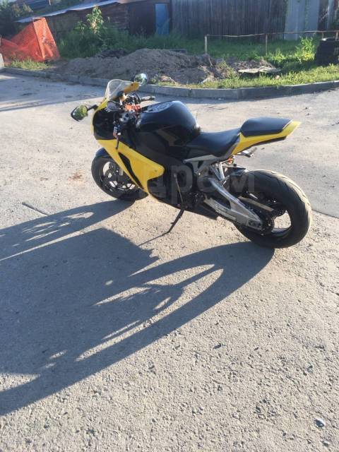 Honda CBR 1000RR Fireblade. 1 000. ., , ,   