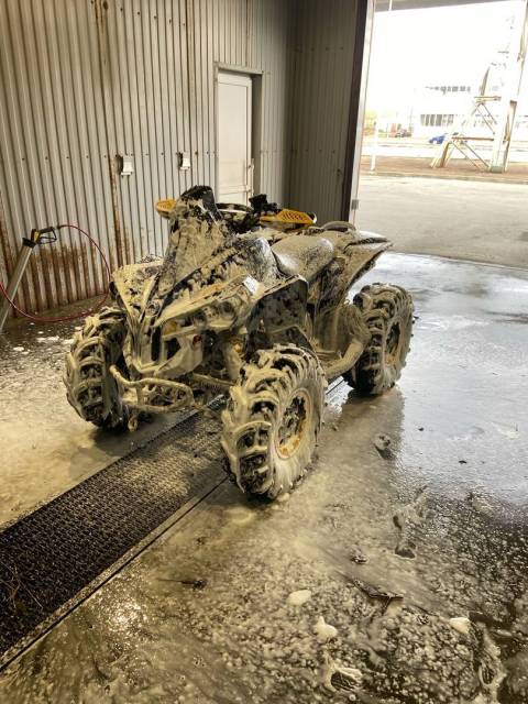 BRP Can-Am Renegade 800 XXC. ,  \,   